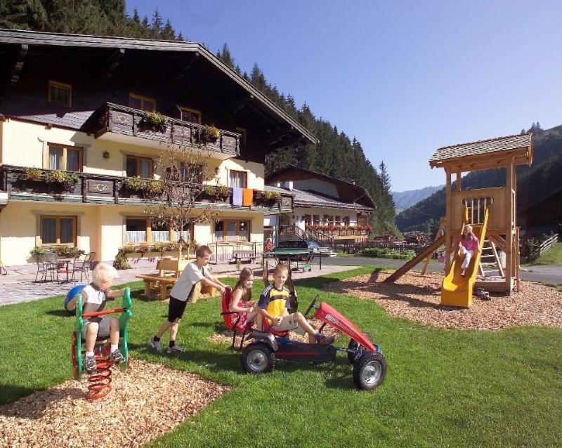 Feriendorf Holzlebn Grossarl Exterior foto